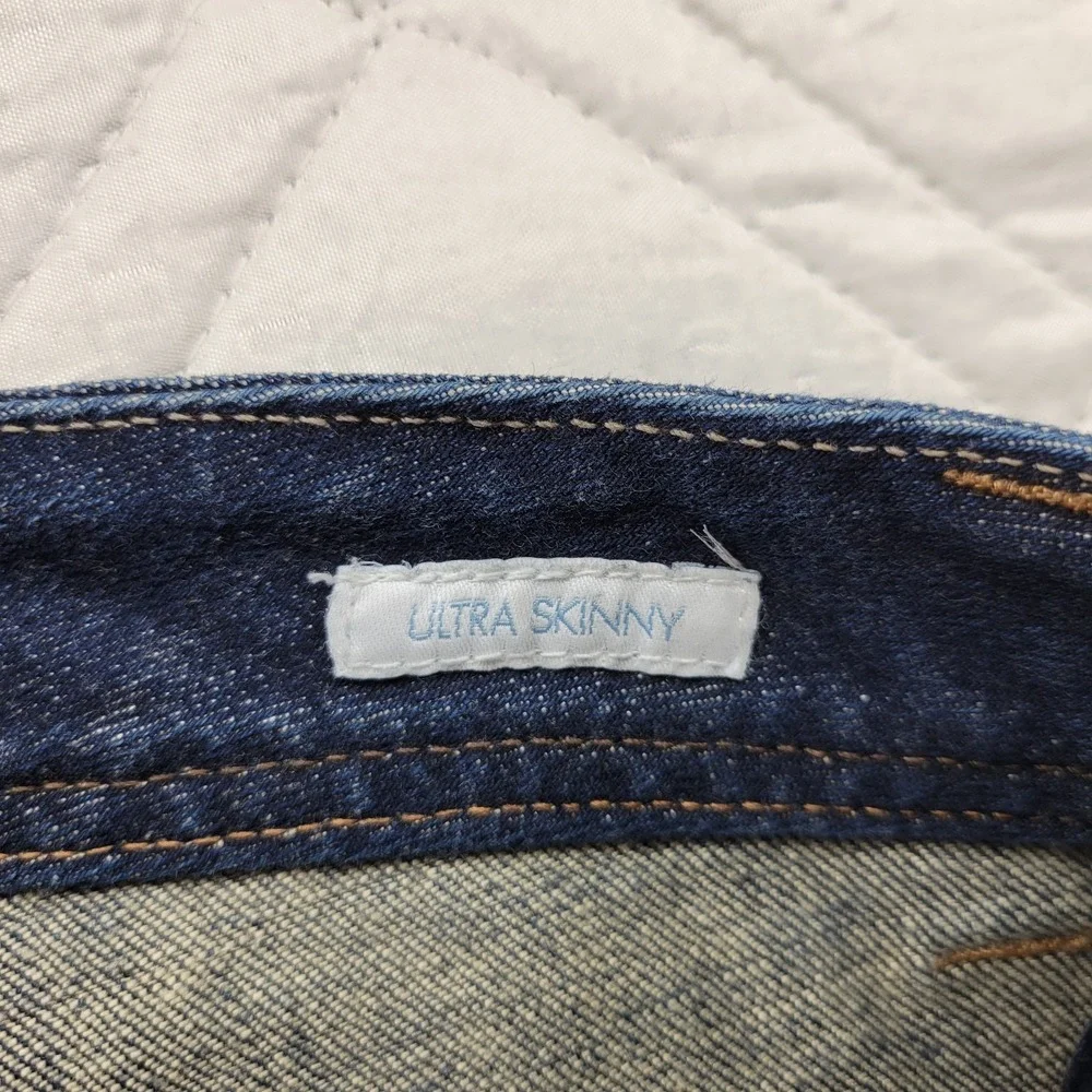choice by Calvin Klein Ultra Skinny distressed blue jeans size 10 waist 32